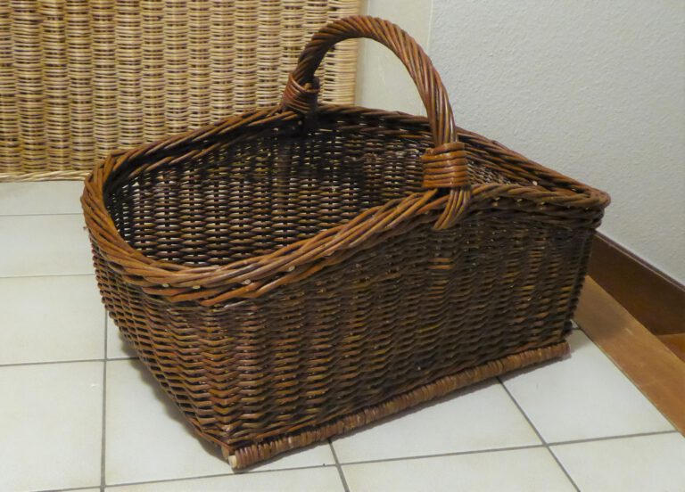 8 /67x40x30 cm LBH